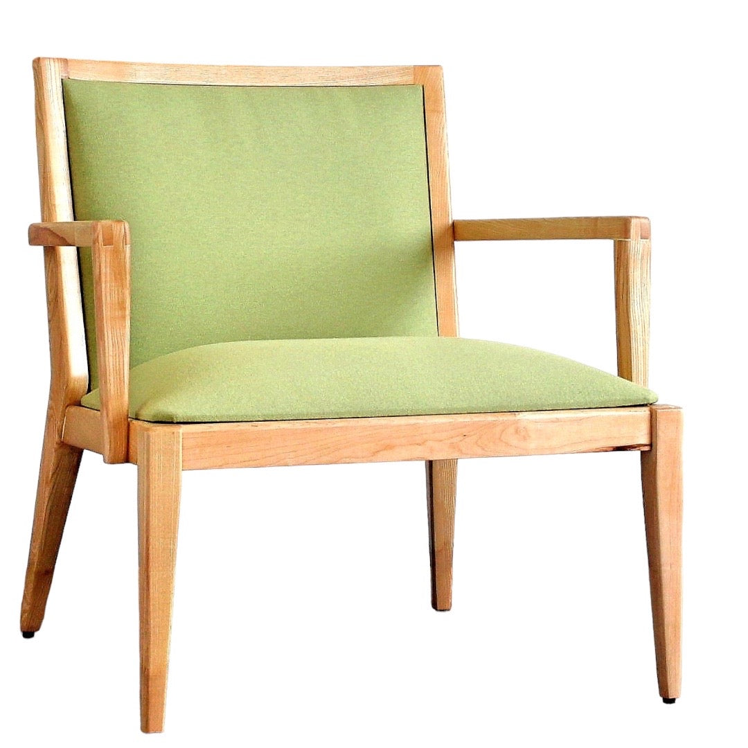 כורסא במראה כפרי